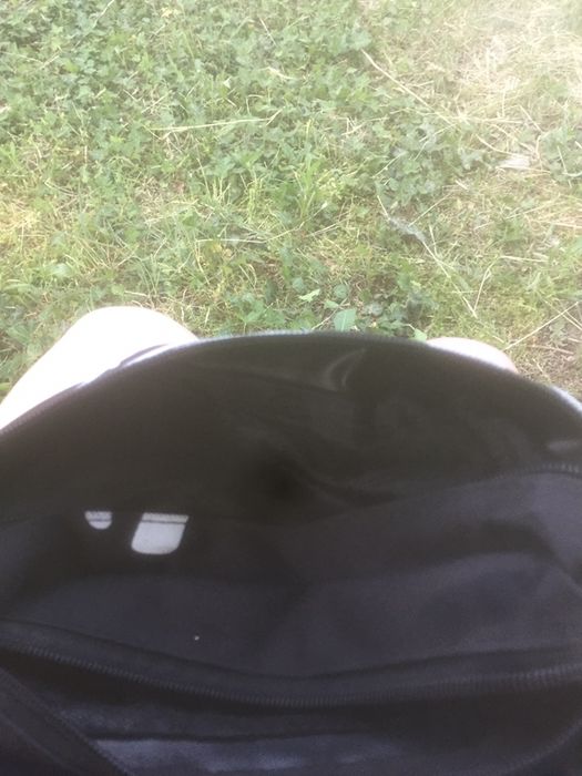 Продавам чантичка за кръст Apehlik