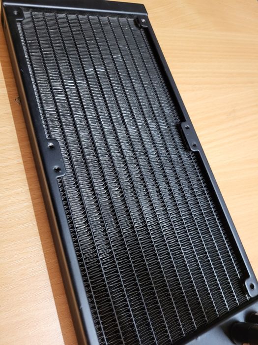 Cooler PCU AQIRYS Aquarius 240 AiO Black