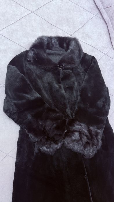 Продам шубы длинные