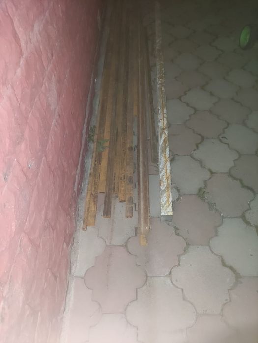 Продам квадрат, угольник