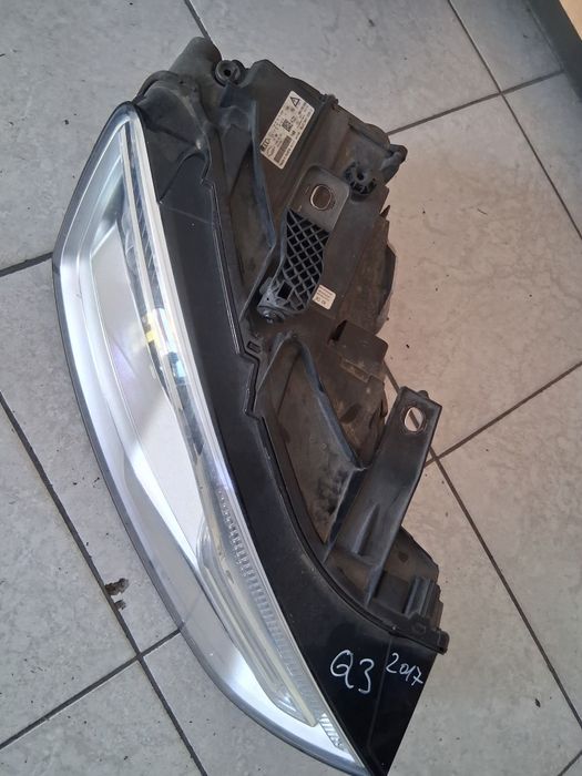 Far Dreapta cu xenon si led, cod 8U0941006C, Audi Q3 (8UB) vol pe stanga