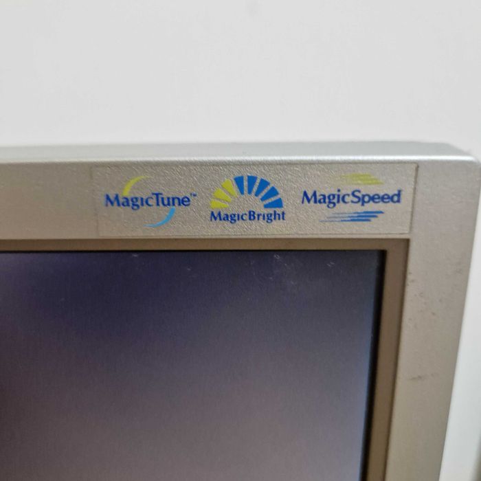 Монитор Samsung 710 N  17" без забележка