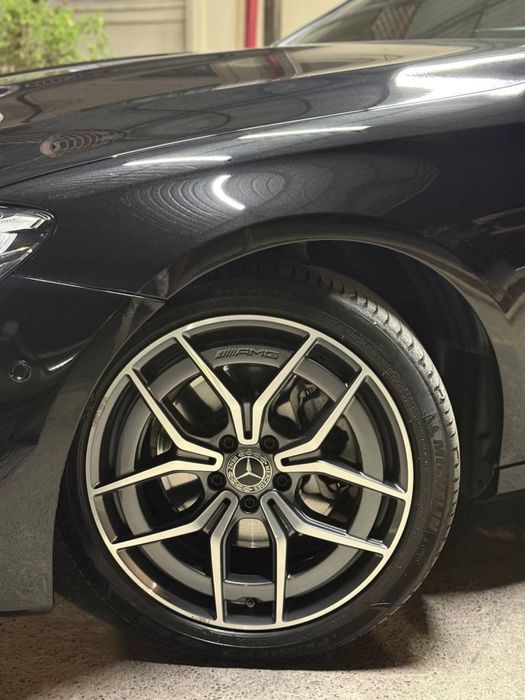 Mercedes Benz W213 E200