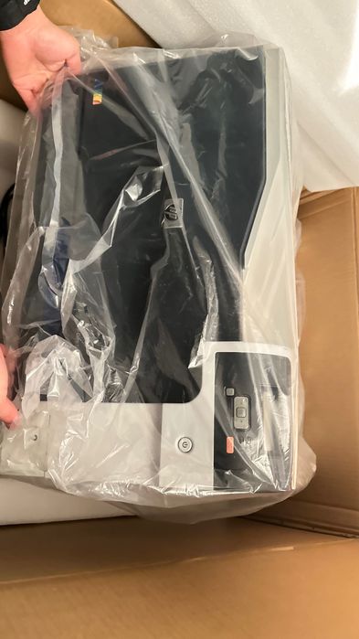 Принтер HP CP5225dn