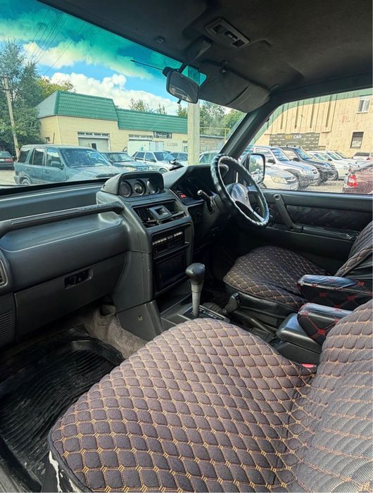 Продам Mitsubishi Pajero