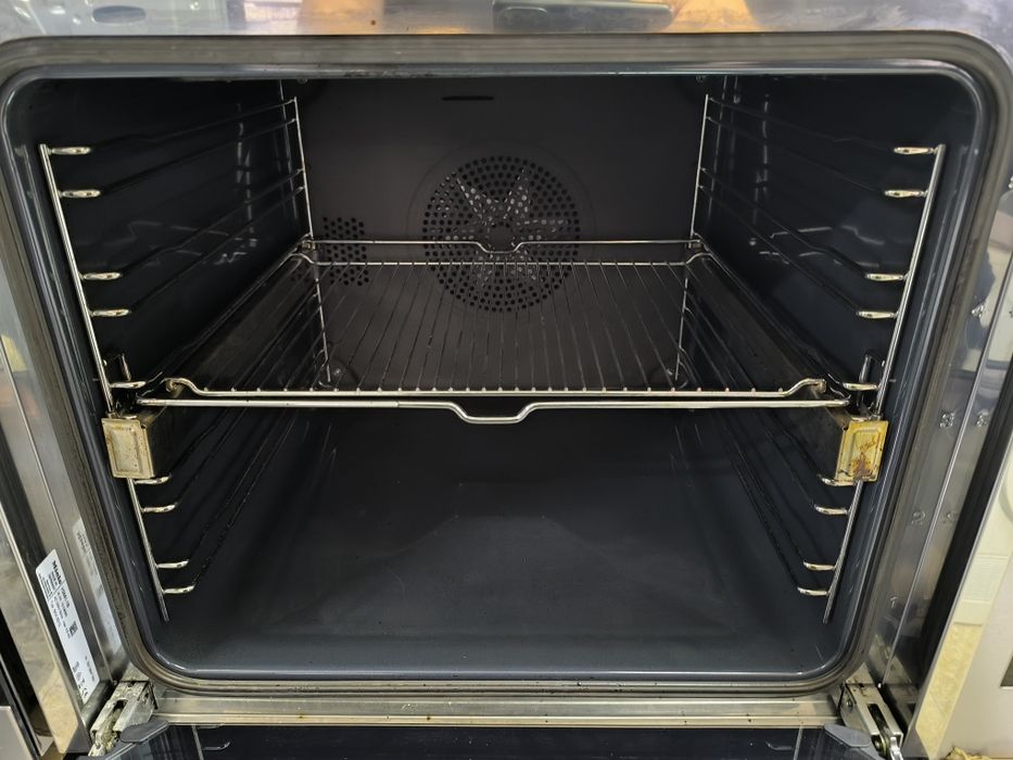 Фурна Miele H2661-1B - 76 литра - клас А