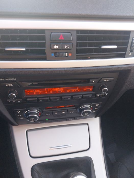 На части БМВ/BMW E90  E91 LCI FACELIFT N43B20A 2009г.