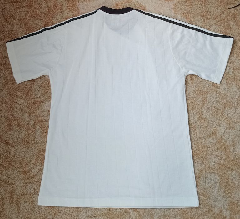 Tricou Adidas retro