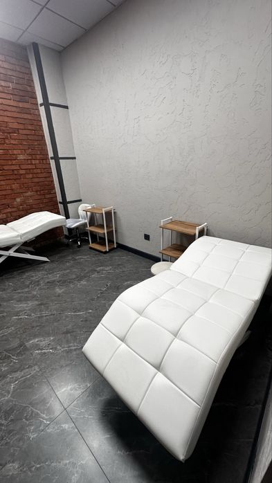 Продам кушетку анотомическую