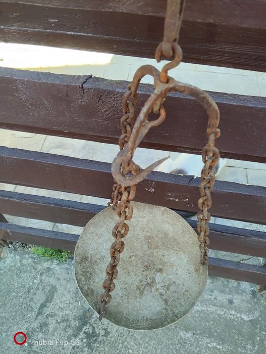 Vand balanta anul  fabricatiei1947