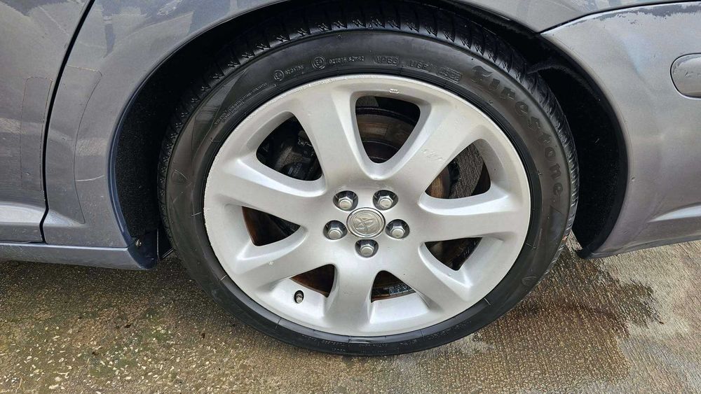 Toyota Avensis 2004 2.0 VVT-i