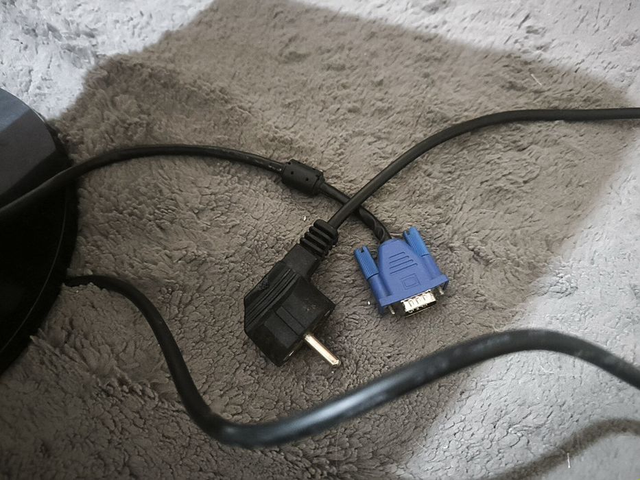 Монитор продам 10к