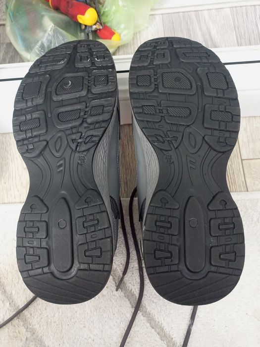 Кроссовки летний