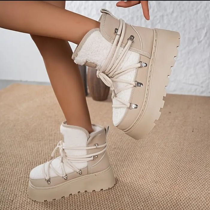 Дамски зимни боти