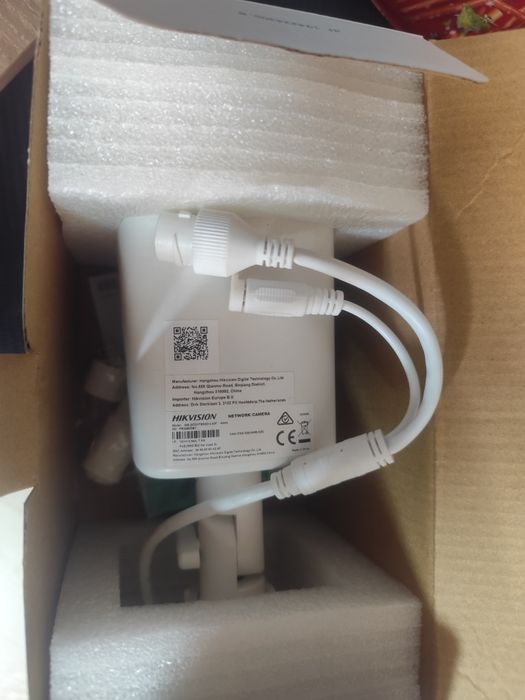 Camera Hikvision DS-2CD1T83G2-LIUF 8MP