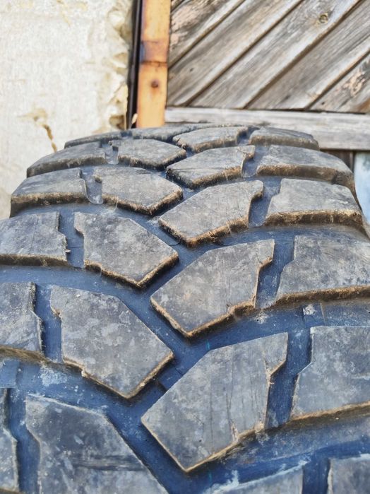 Гуми за офроуд MAXXIS TREPADOR 35x12.5 R15