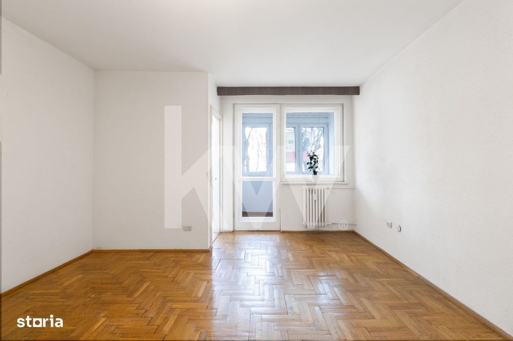 Garsoniera de vanzare, Astra