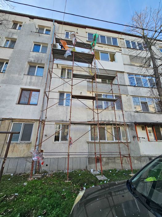 Vand schela metalica