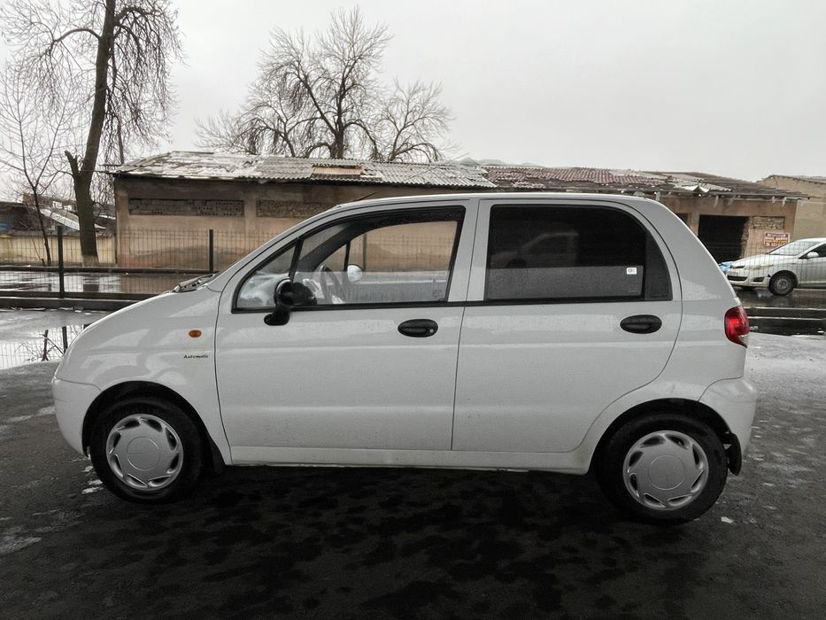 Matiz sotiladi sirochna