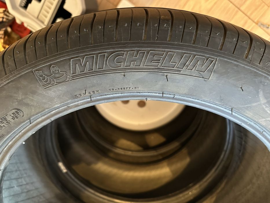 Летняя резина Michelin 255/45 R20