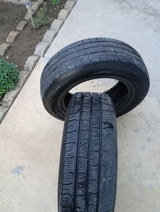 Vând  anvelope de Iarnă Rosava pentru dube,carosate,microbuz.Perechea