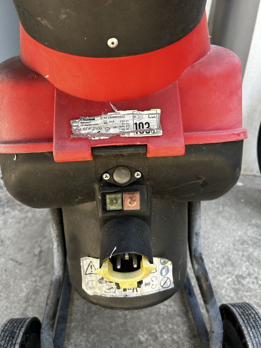 Дробилка за клони