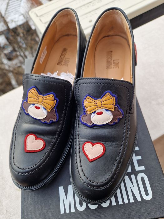 Дамски лоуфъри  LOVE MOSCHINO