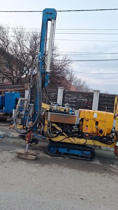 Vind instalaţie de foraj hidraulica