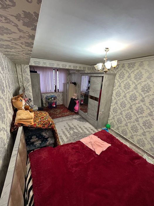 Самарканд дарвозога йакин  Чорсу  9 дом85квадрат. ипотекага 100.000