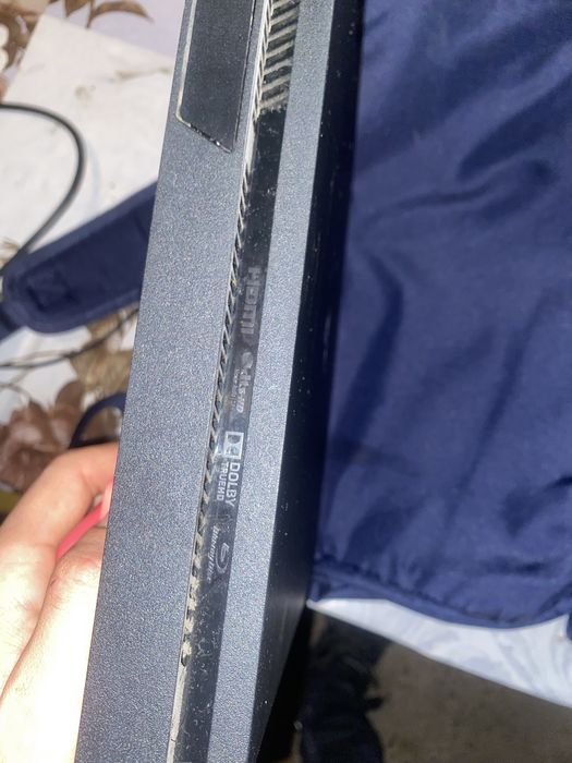 playstation 4 slim