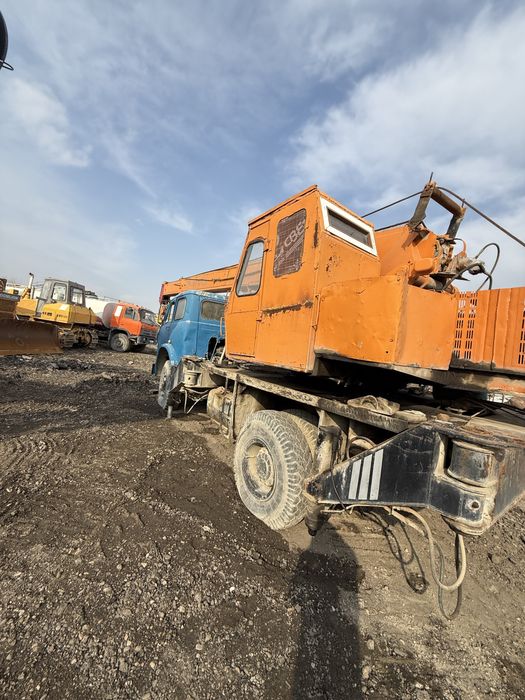 Автокран Маз 10 тонна