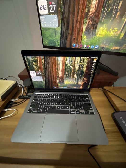 Обмен макбук эйр м1