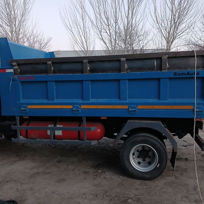Isuzu samasival aftobus ramaga yigilgan