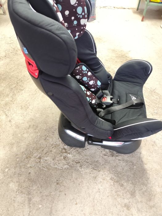 Scaun auto trei pozitii