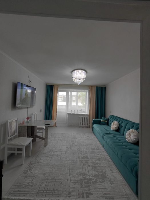 Продам трёхкомнатную квартиру