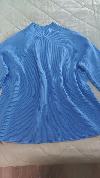 Свитер (Германия) новый