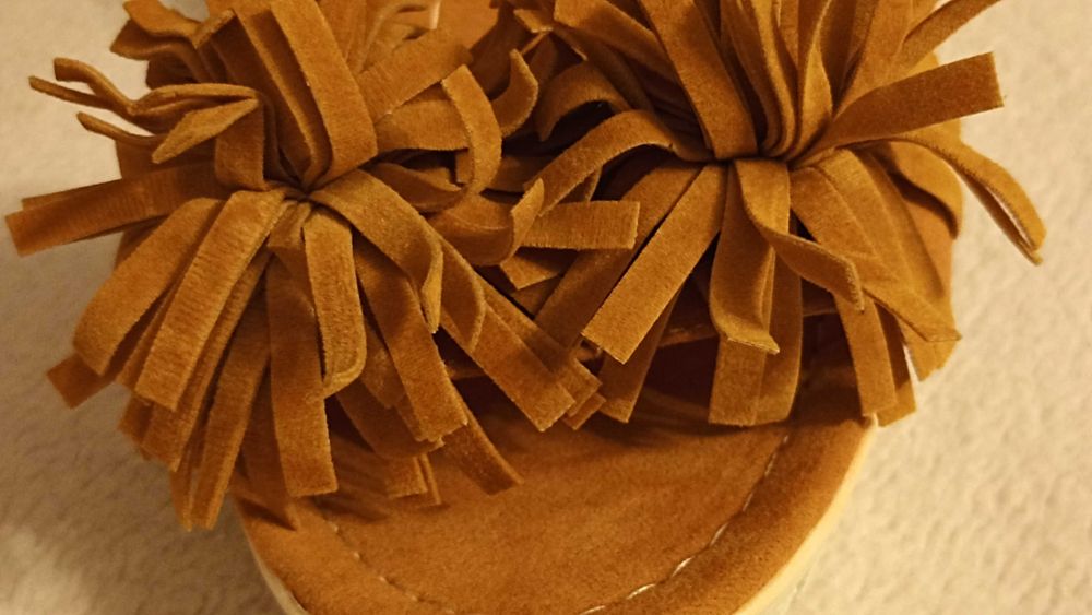 Комплект: чантичка и ЧИСТО НОВИ сандали на платформа - ИЗГОДНО!