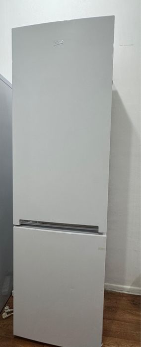 Холодильник beko