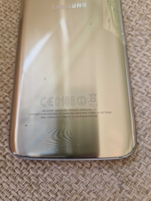 Телефон Samsung S7