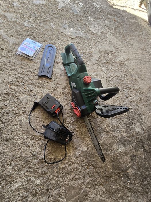 Drujbă Parkside cu acumulator