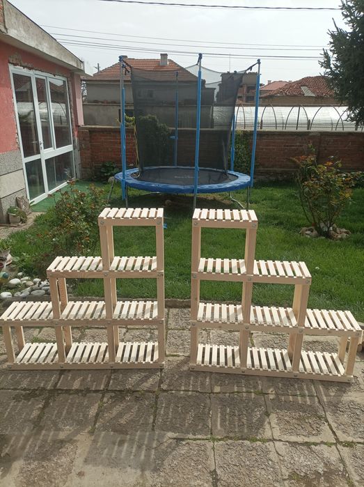 Цветарник от дърво