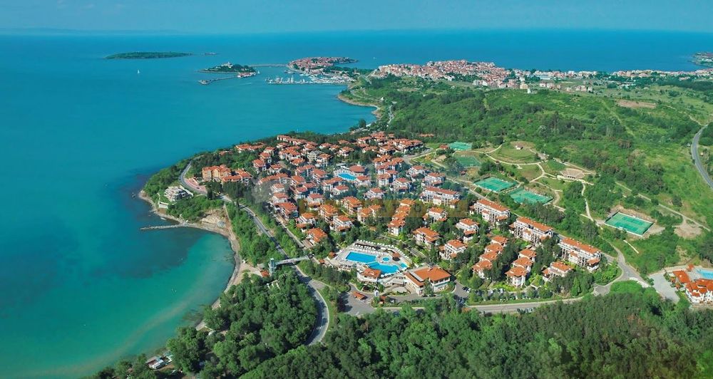 Тристаен_Гледка море_Санта Марина_вила 603