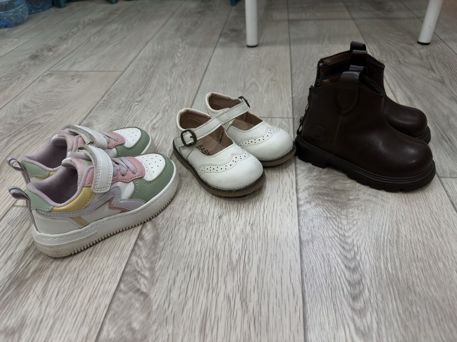 Обувь на девочку