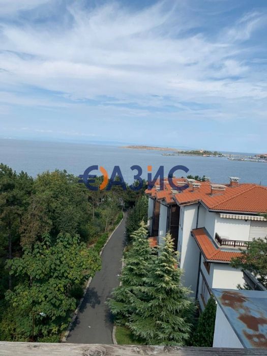 Продава се Четиристаен апартамент в Созопол - 171 кв.м за 925 €/кв.м - Снимка #1