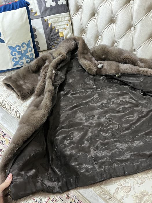 Шуба красивая одежда