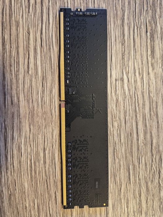 Vând 8GB RAM DDR4 Patriot CL19 2666Mhz