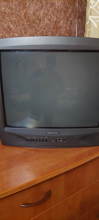 Телевизор Daewoo cтарого образца