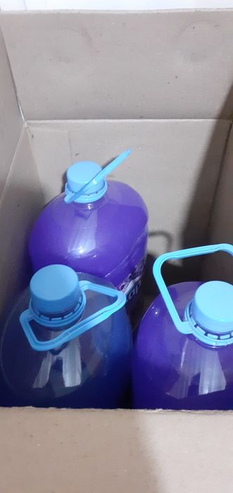 Продам КОРОБКИ картонные. Б/у. Прочные.