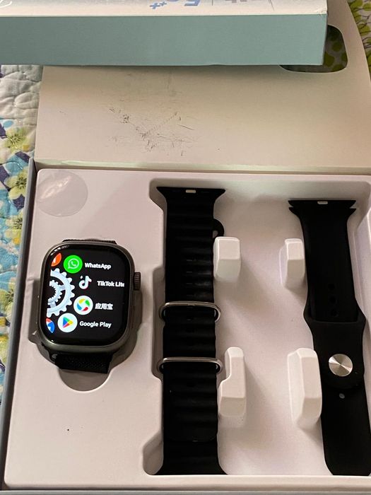 Часы с камерой и симкой