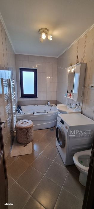 Apartament cu doua camere de vanzare, cartier Europa!
